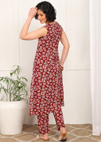 Women Sleeveless Red Floral Printed Kurti Pant Set